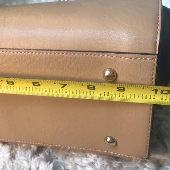 NEIMAN MARCUS | Tri-Tone Tote - Picture 10 of 13